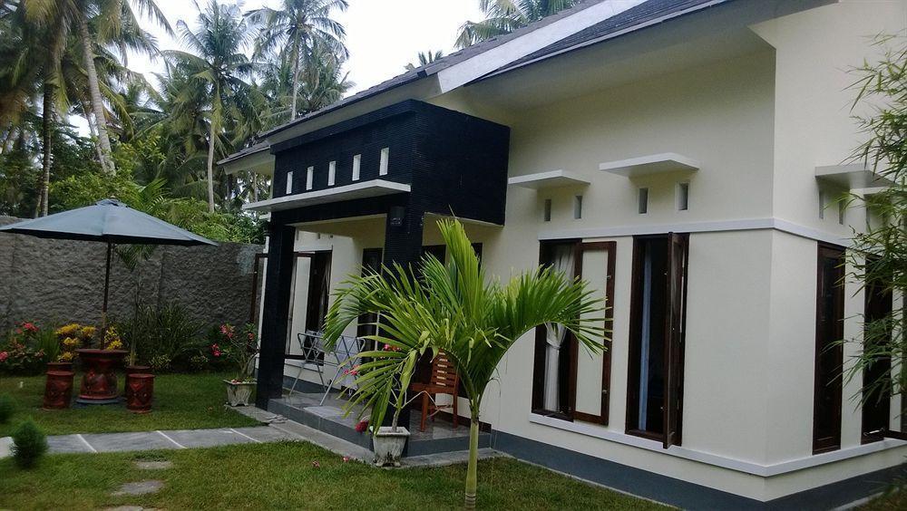 Shu Villa Lombok Kuta  Exteriör bild