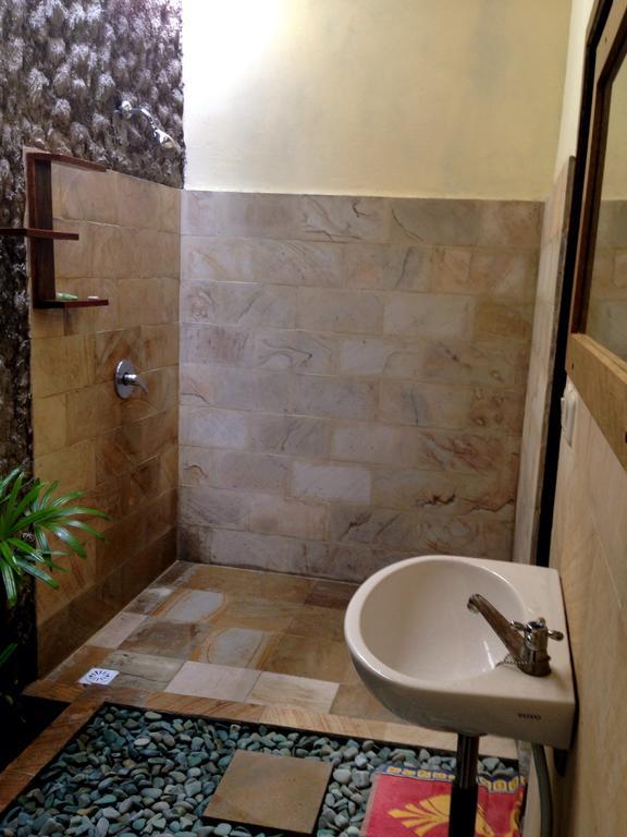 Shu Villa Lombok Kuta  Exteriör bild