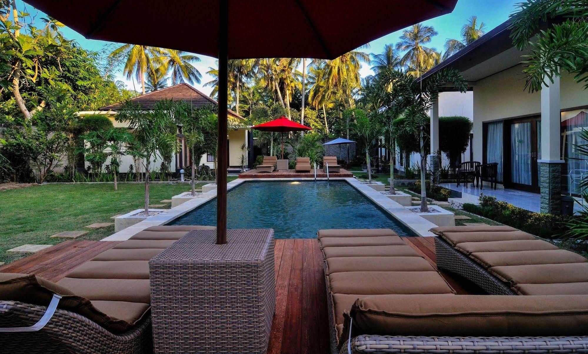 Shu Villa Lombok Kuta  Exteriör bild