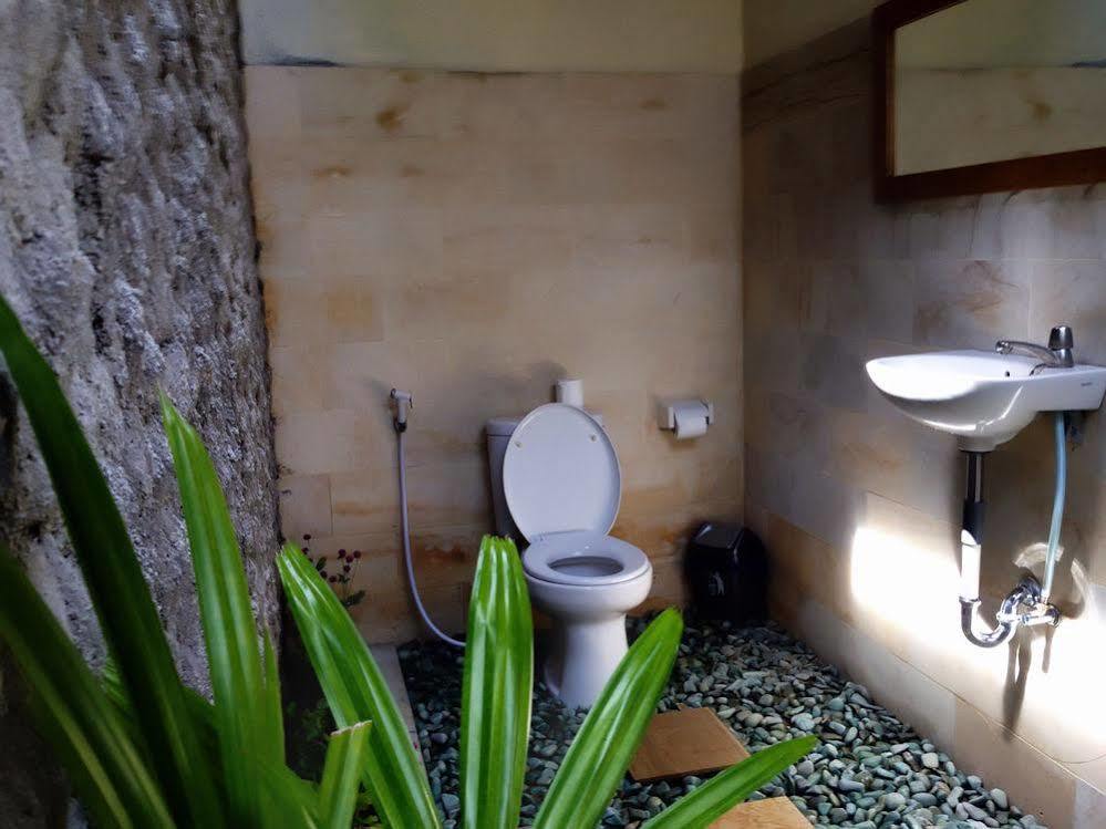 Shu Villa Lombok Kuta  Exteriör bild